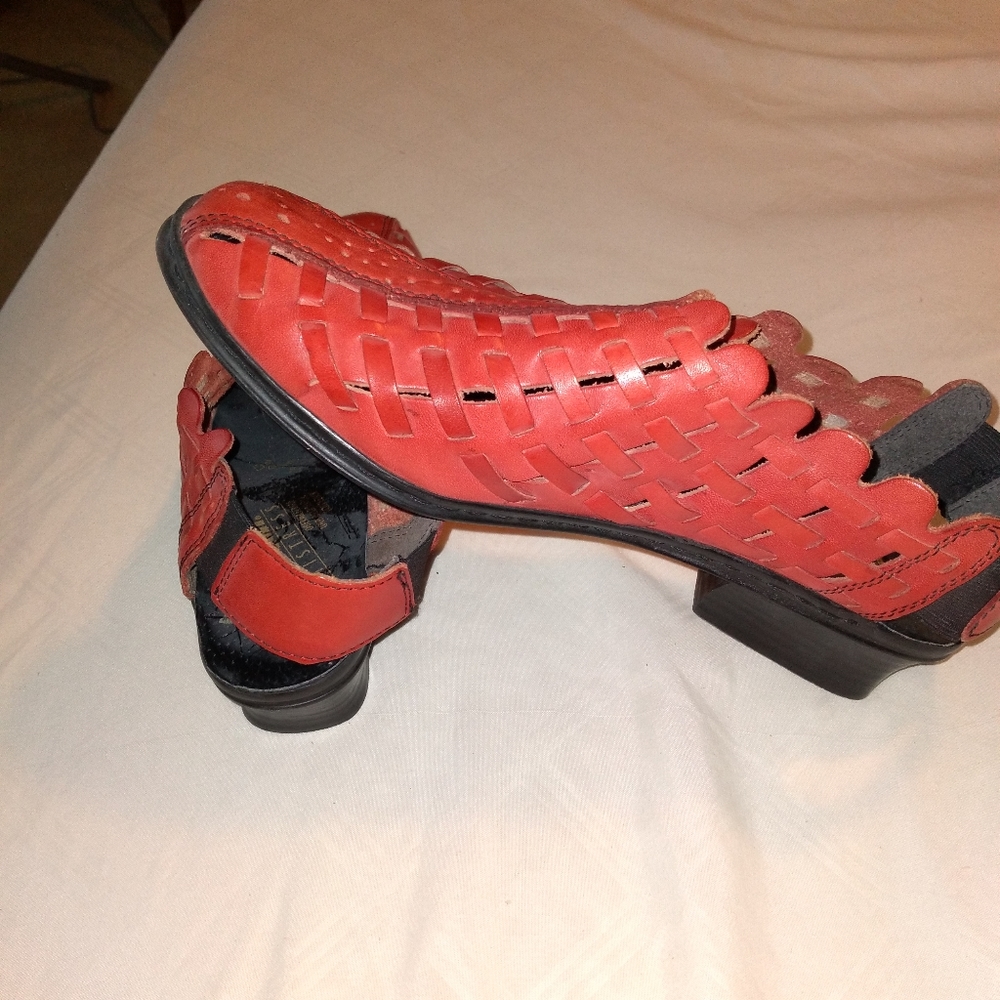 Rieker Antistress European Leather Woven Shoes